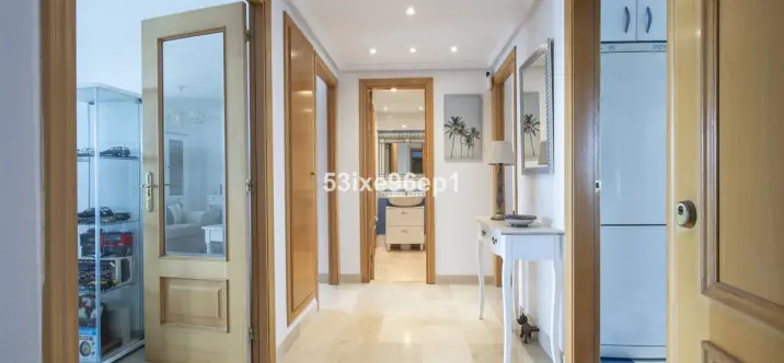 Продажа апартаментов на среднем этаже в Selwo 2