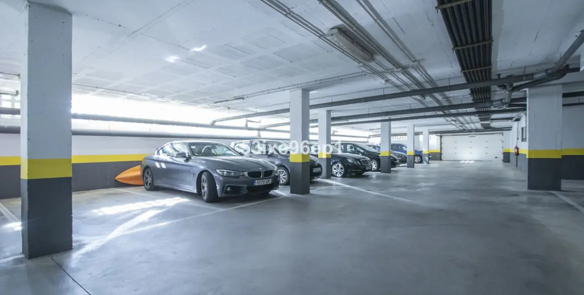 Sale of middle floor apartment in Selwo 41