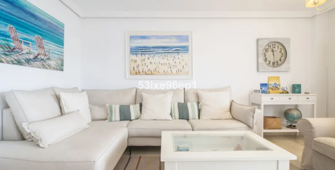 Sale of middle floor apartment in Selwo 10