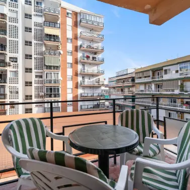 Продажа апартаментов на среднем этаже в Fuengirola