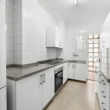 Продажа апартаментов на среднем этаже в Fuengirola