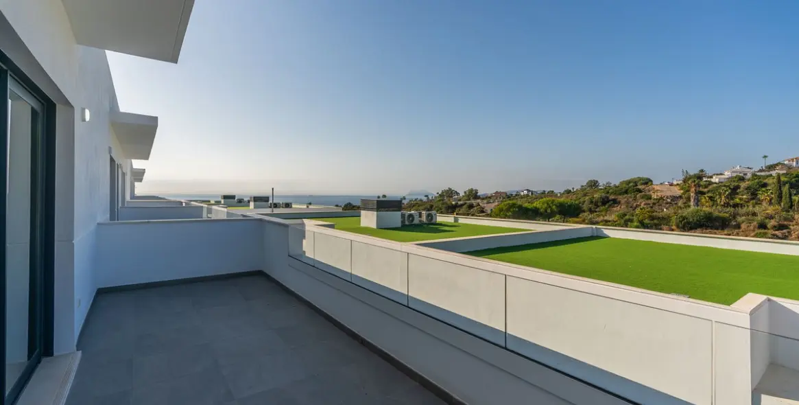 Sale of townhouse in Manilva 10