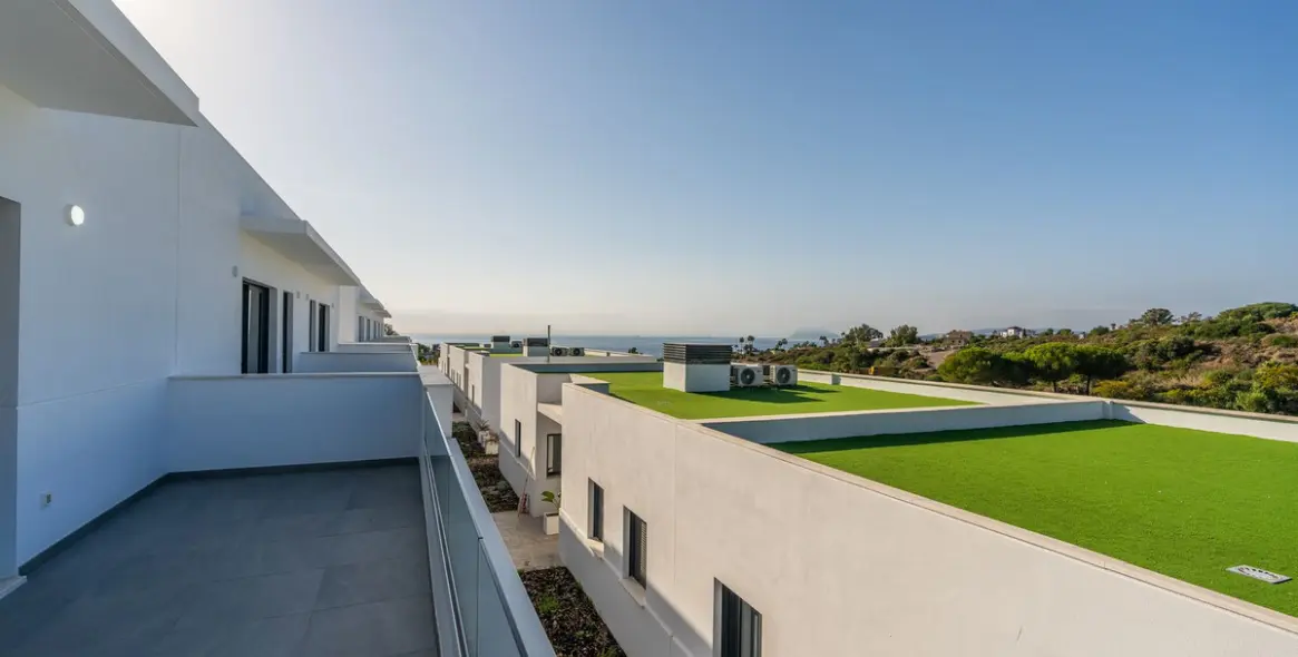 Sale of townhouse in Manilva 11