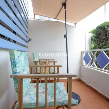 Sale of ground floor apartment in Las Chapas