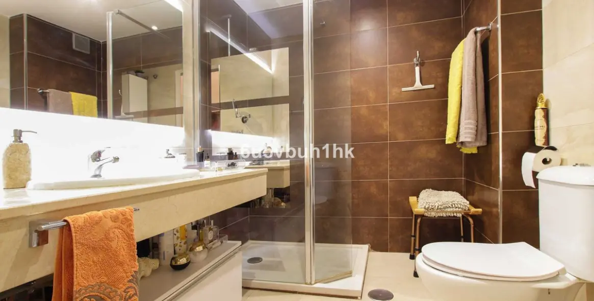 Sale of ground floor apartment in Las Chapas 12