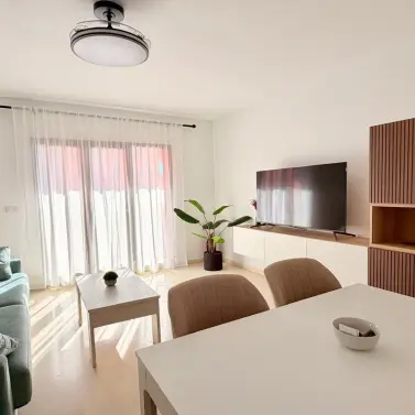 Продажа апартаментов на среднем этаже в Estepona