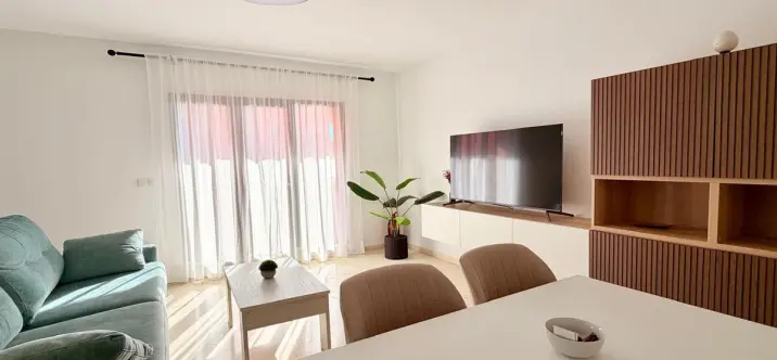 Продажа апартаментов на среднем этаже в Estepona 2