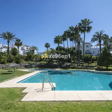 Sale of semi-detached house in New Golden Mile