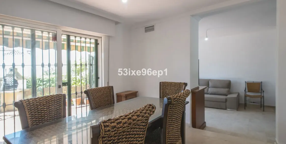 Sale of semi-detached house in New Golden Mile 7