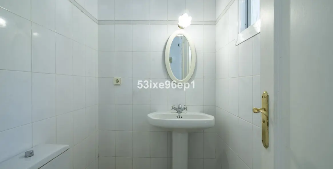 Sale of semi-detached house in New Golden Mile 13