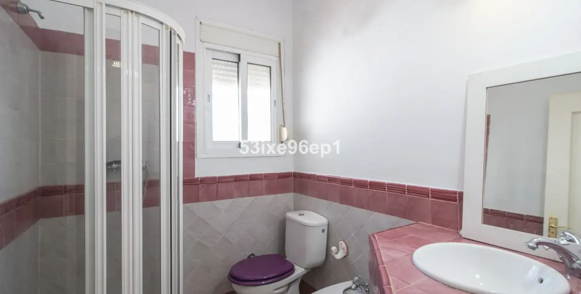 Sale of semi-detached house in New Golden Mile 24