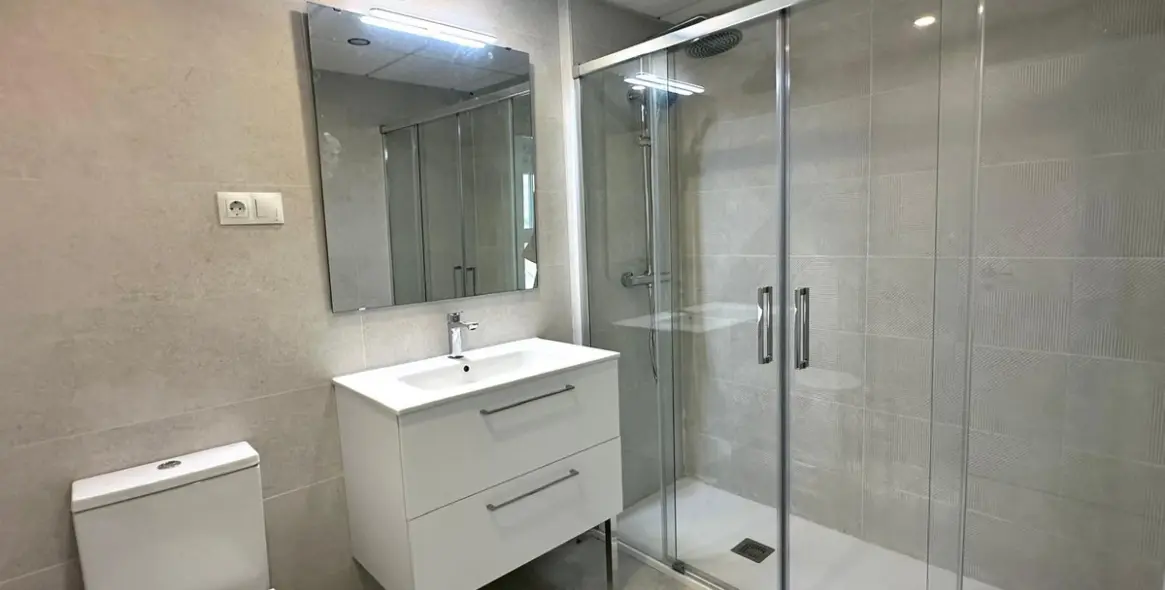 Sale of penthouse in Benalmadena 10