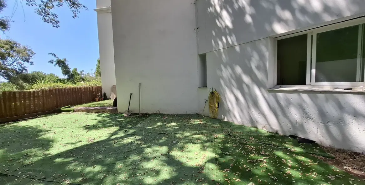 Продажа апартаментов на первом этаже в Río Real 28