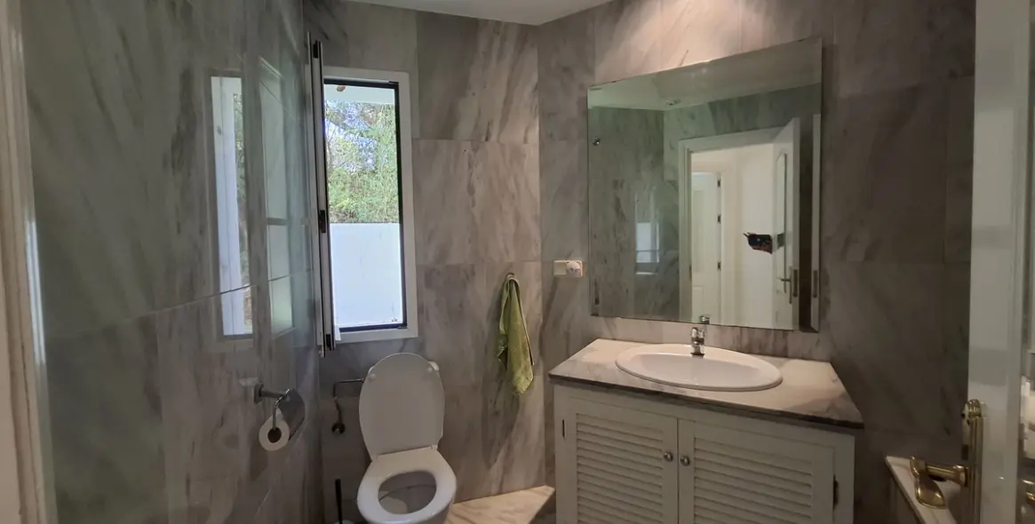 Продажа апартаментов на первом этаже в Río Real 31