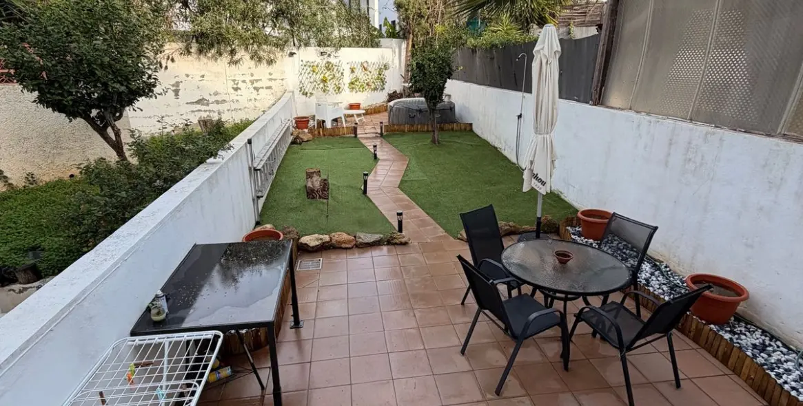 Sale of townhouse in Calypso 23