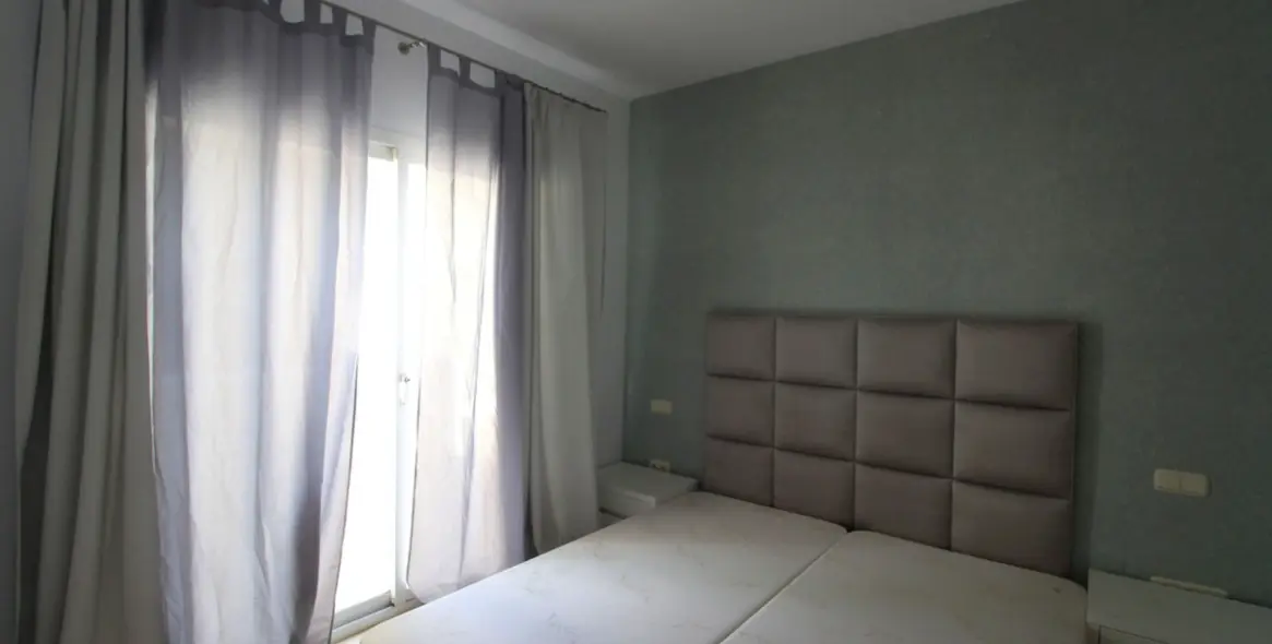 Sale of semi-detached house in Istán 13