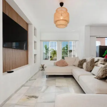 Продажа  отдельно стоящей виллы в New Golden Mile