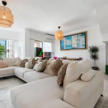 Продажа  отдельно стоящей виллы в New Golden Mile