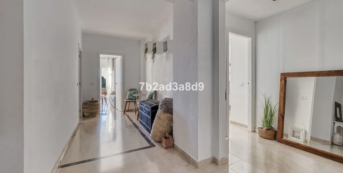 Продажа апартаментов на среднем этаже в Nueva Andalucía 9