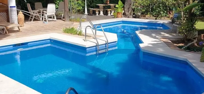 Venta de villa independiente en Calahonda 1