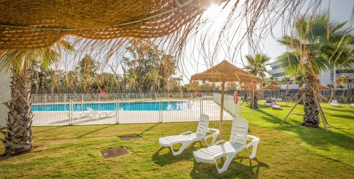 Sale of penthouse in Torremolinos 28