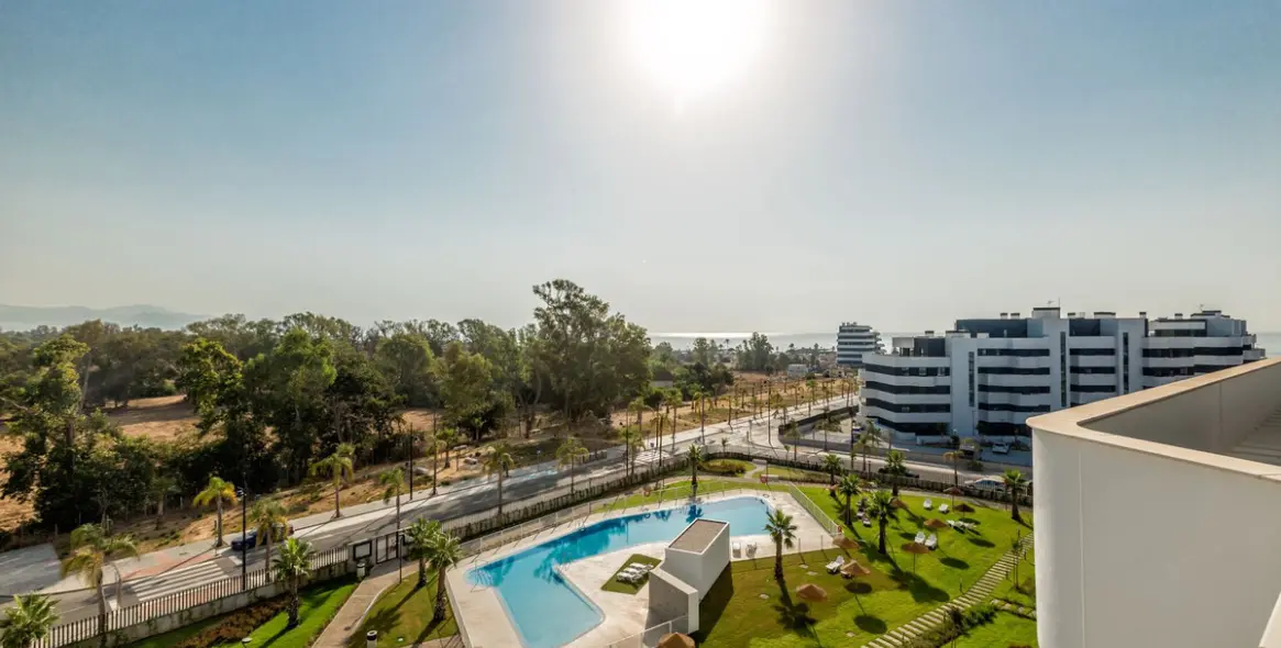 Sale of penthouse in Torremolinos 31
