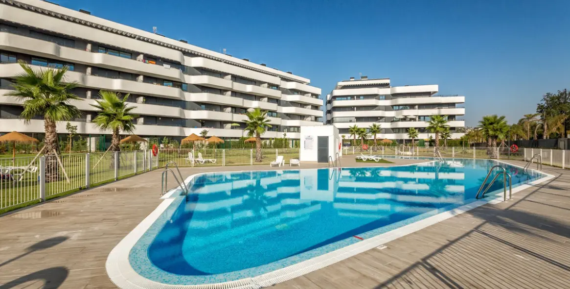 Sale of penthouse in Torremolinos 35