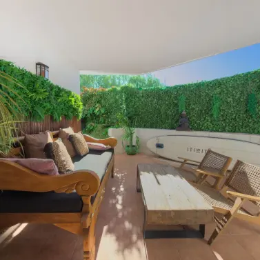 Продажа апартаментов на первом этаже в Elviria