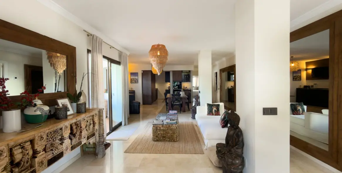 Продажа апартаментов на первом этаже в Elviria 3