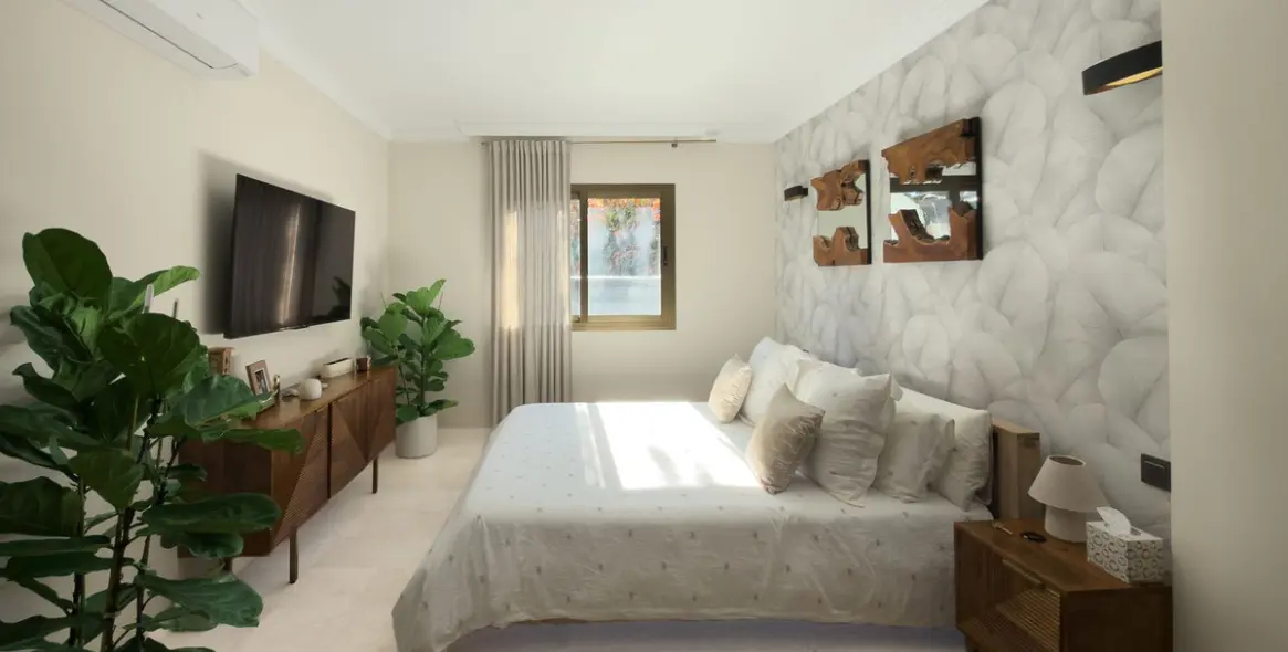 Продажа апартаментов на первом этаже в Elviria 10