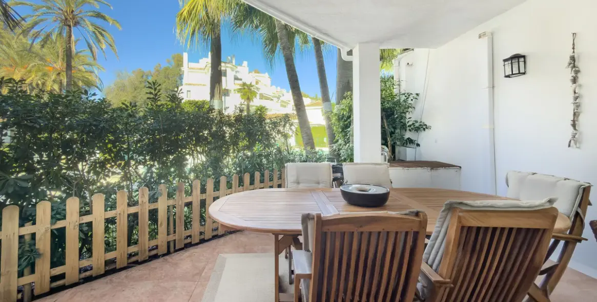 Продажа апартаментов на первом этаже в Elviria 20