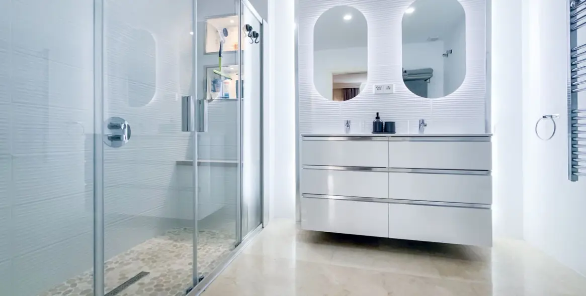 Sale of detached villa in Mijas Golf 16