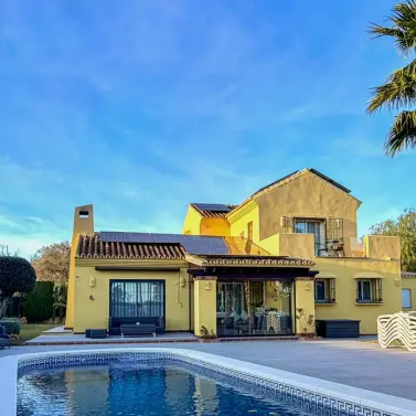 Venta de villa independiente en Mijas Golf