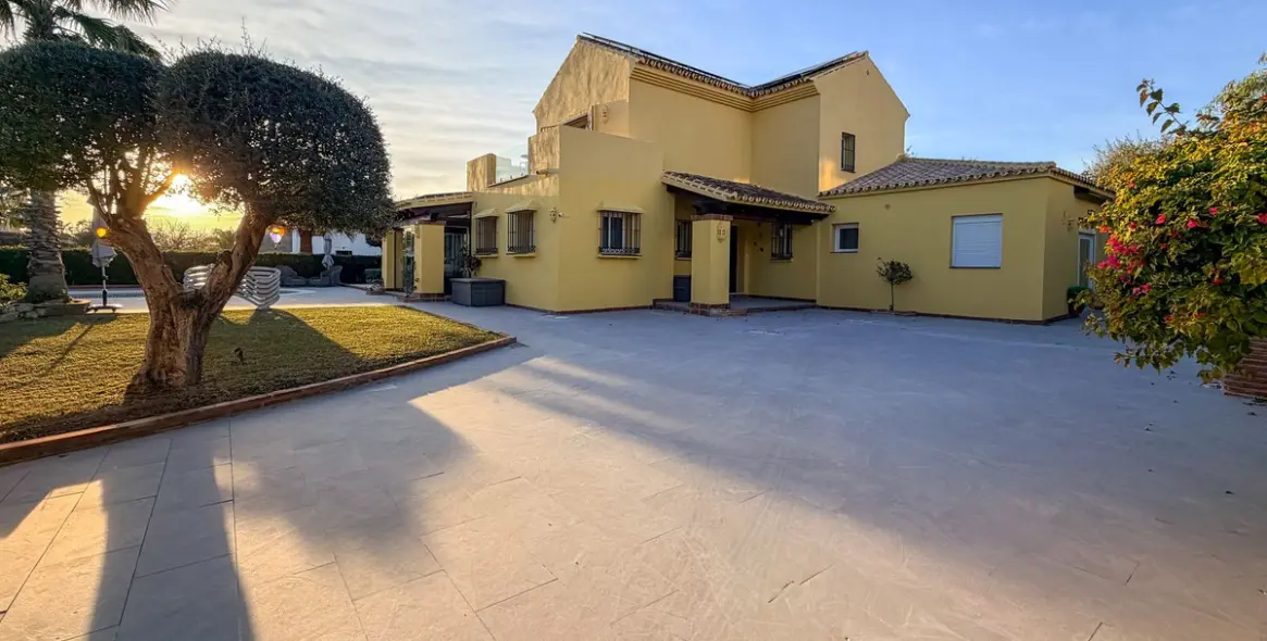 Venta de villa independiente en Mijas Golf 2