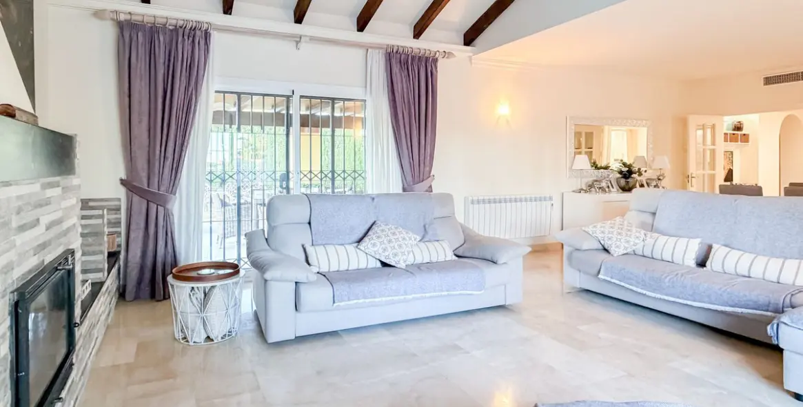 Venta de villa independiente en Mijas Golf 10
