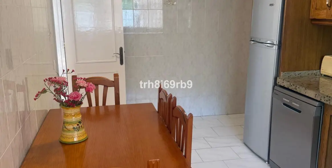 Продажа  отдельно стоящей виллы в Benamara 6