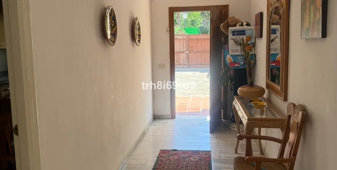 Продажа  отдельно стоящей виллы в Benamara 7