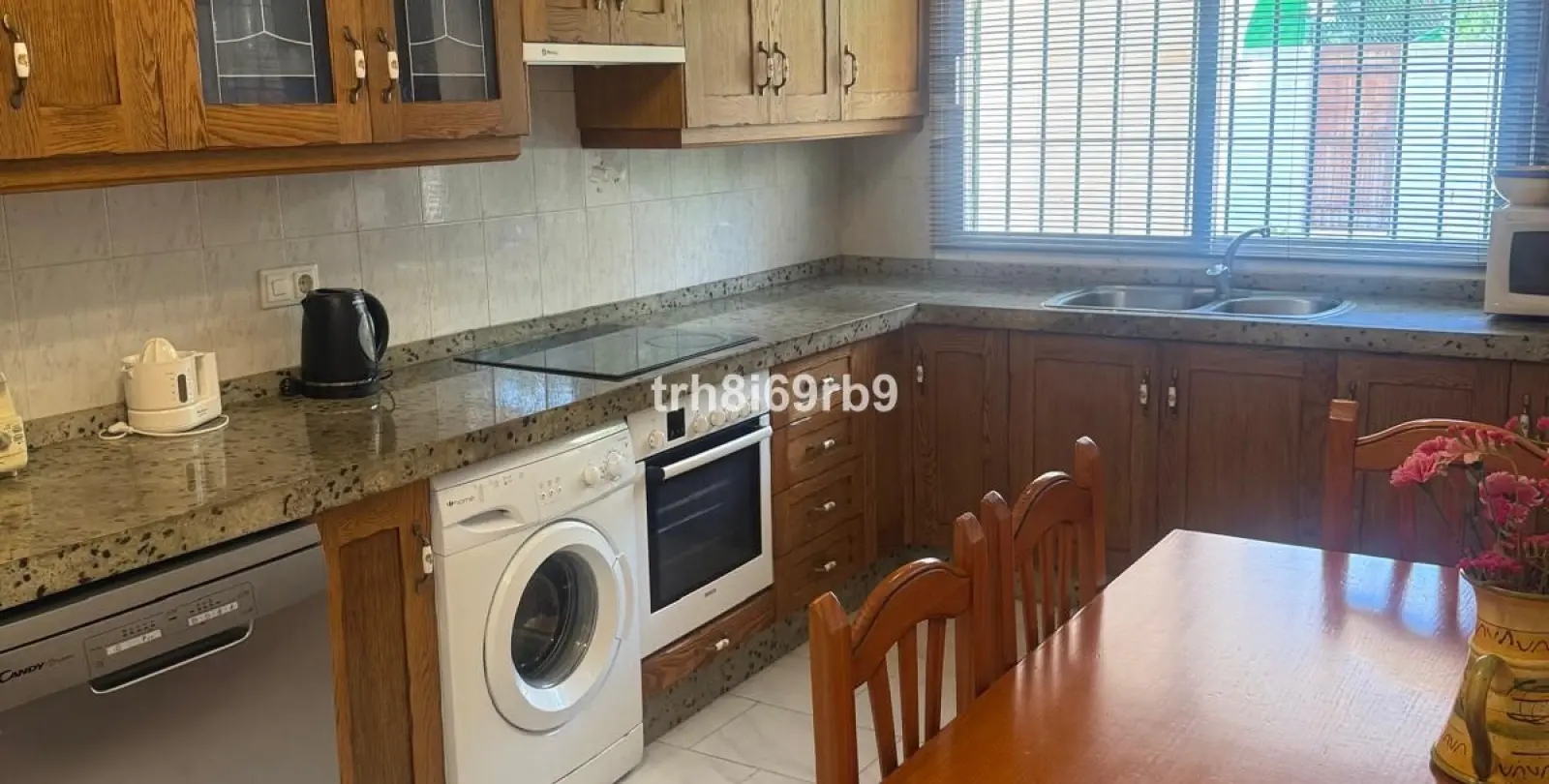 Sale of detached villa in Benamara 5