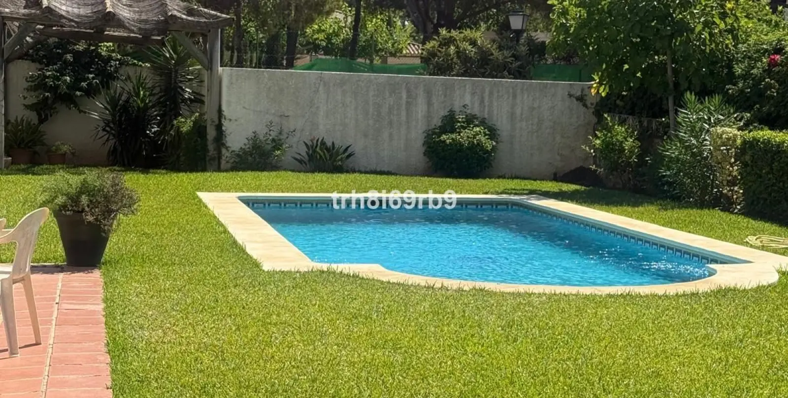 Sale of detached villa in Benamara 25