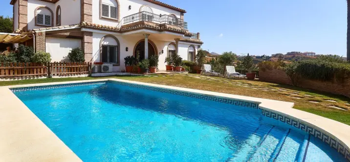 Venta de villa independiente en Mijas Costa 0