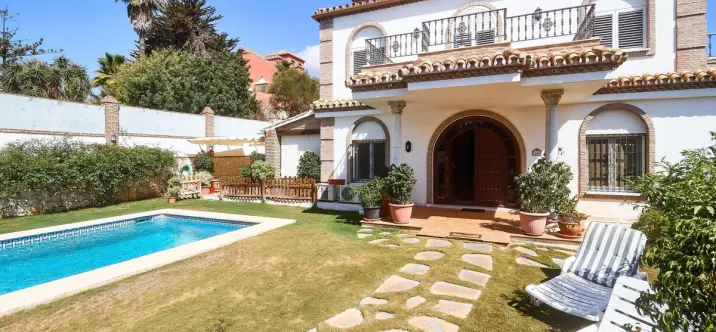 Venta de villa independiente en Mijas Costa 3