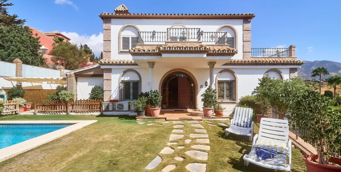 Venta de villa independiente en Mijas Costa 6