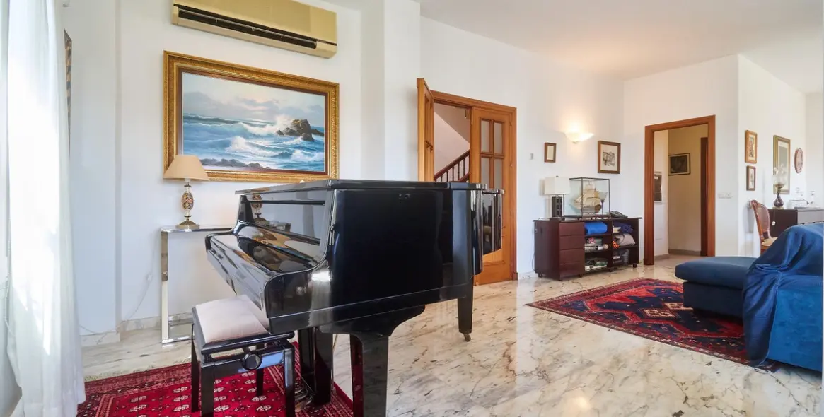 Venta de villa independiente en Mijas Costa 10