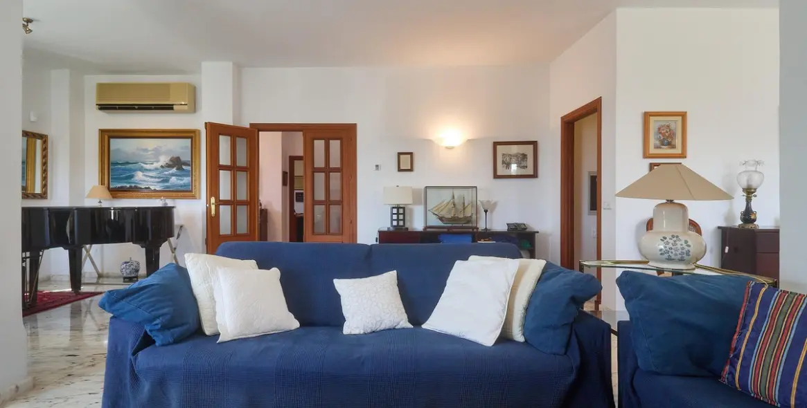 Venta de villa independiente en Mijas Costa 11