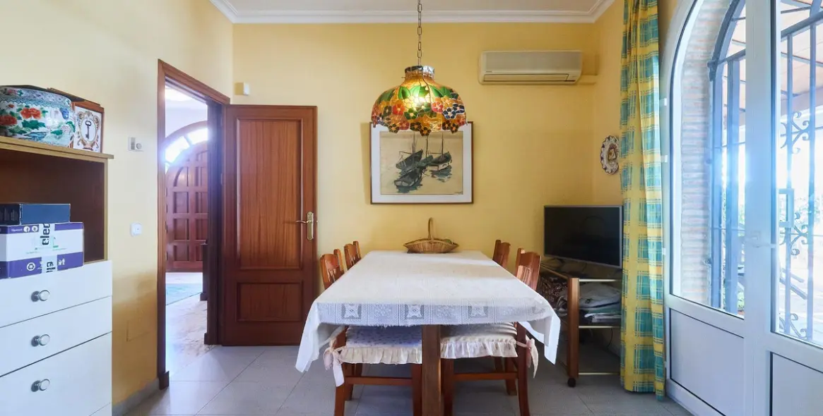 Venta de villa independiente en Mijas Costa 23