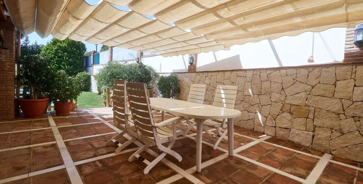 Venta de villa independiente en Mijas Costa 36