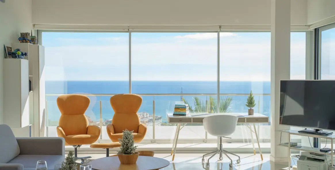 Sale of penthouse in Higueron 9