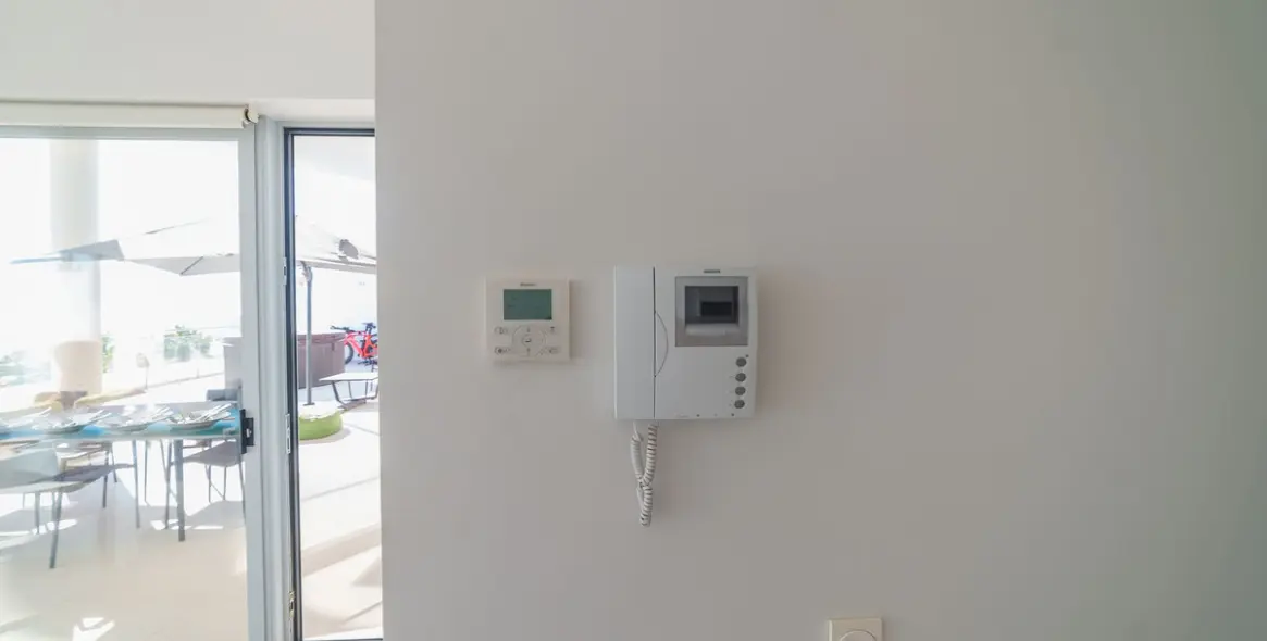 Venta de ático en Higueron 23