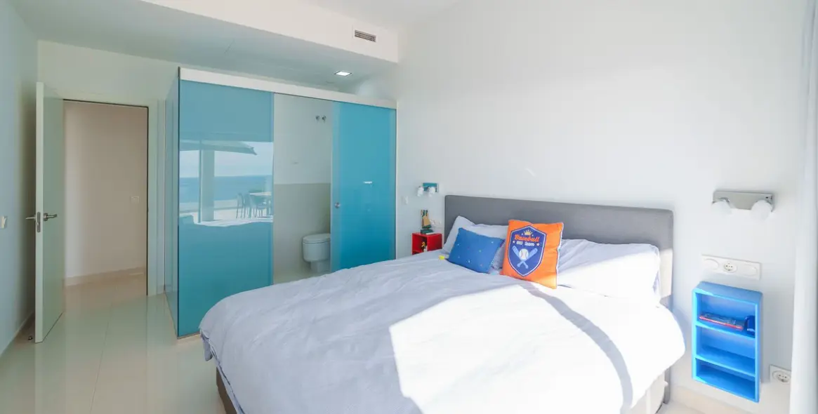 Venta de ático en Higueron 35