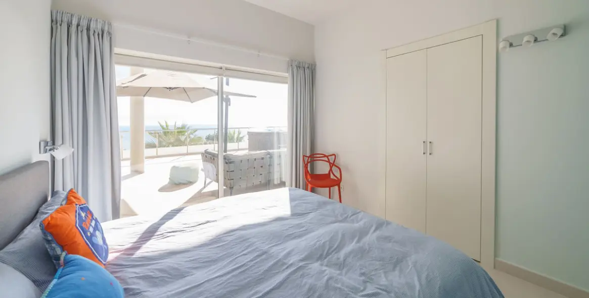 Venta de ático en Higueron 36